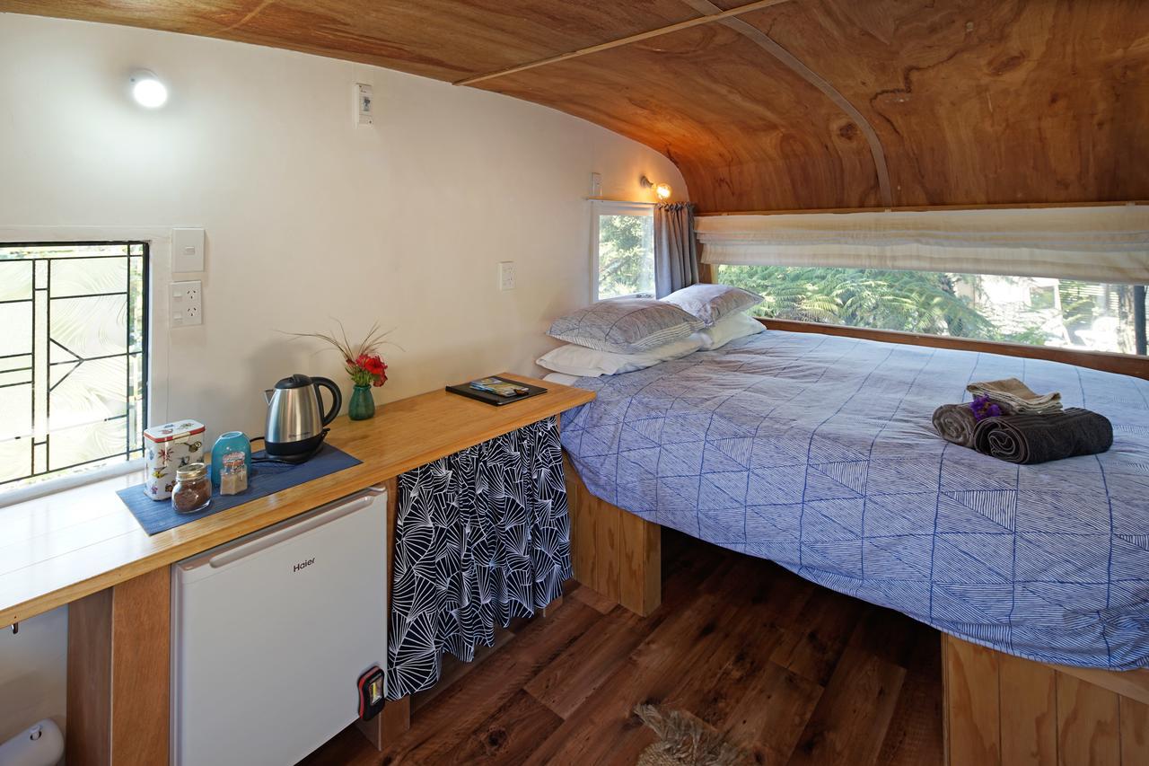 Wai-Knot Accommodation Onetangi Экстерьер фото