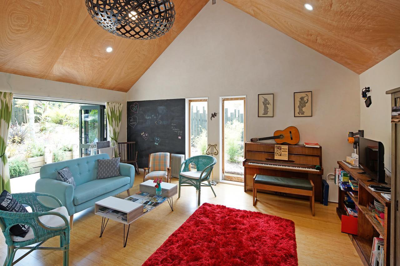 Wai-Knot Accommodation Onetangi Экстерьер фото