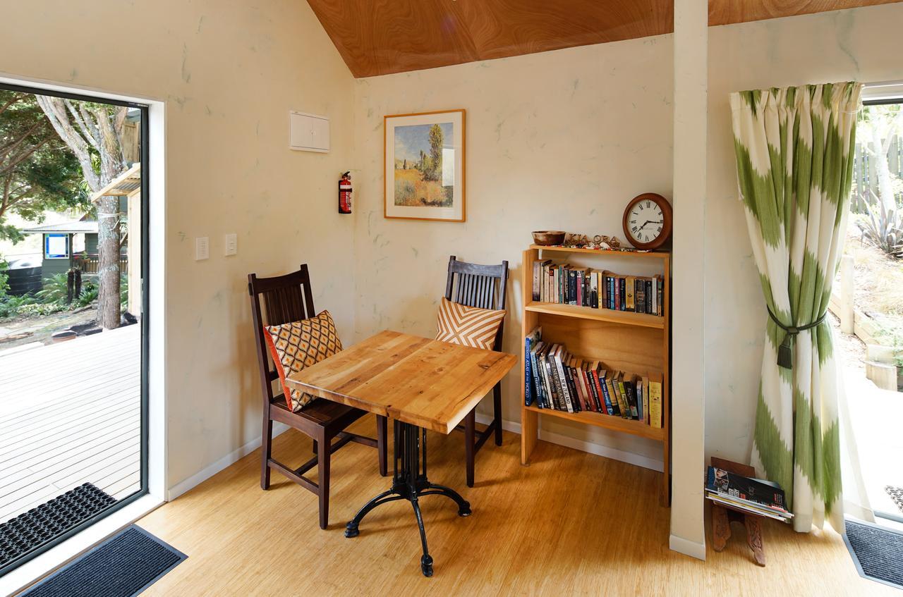 Wai-Knot Accommodation Onetangi Экстерьер фото